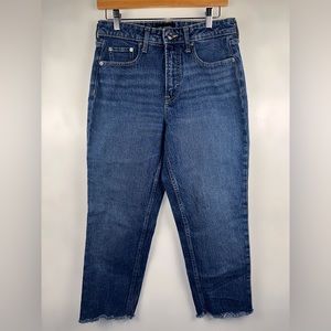 Women’s FREE ASSEMBLY jeans Size 6 High Rise Straight‎ Raw Hem